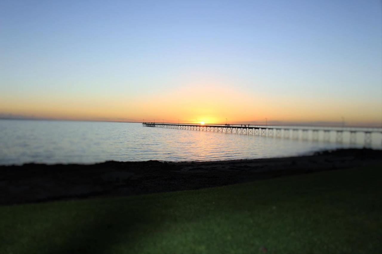 Ceduna Foreshore Caravan Park Villa Exterior photo