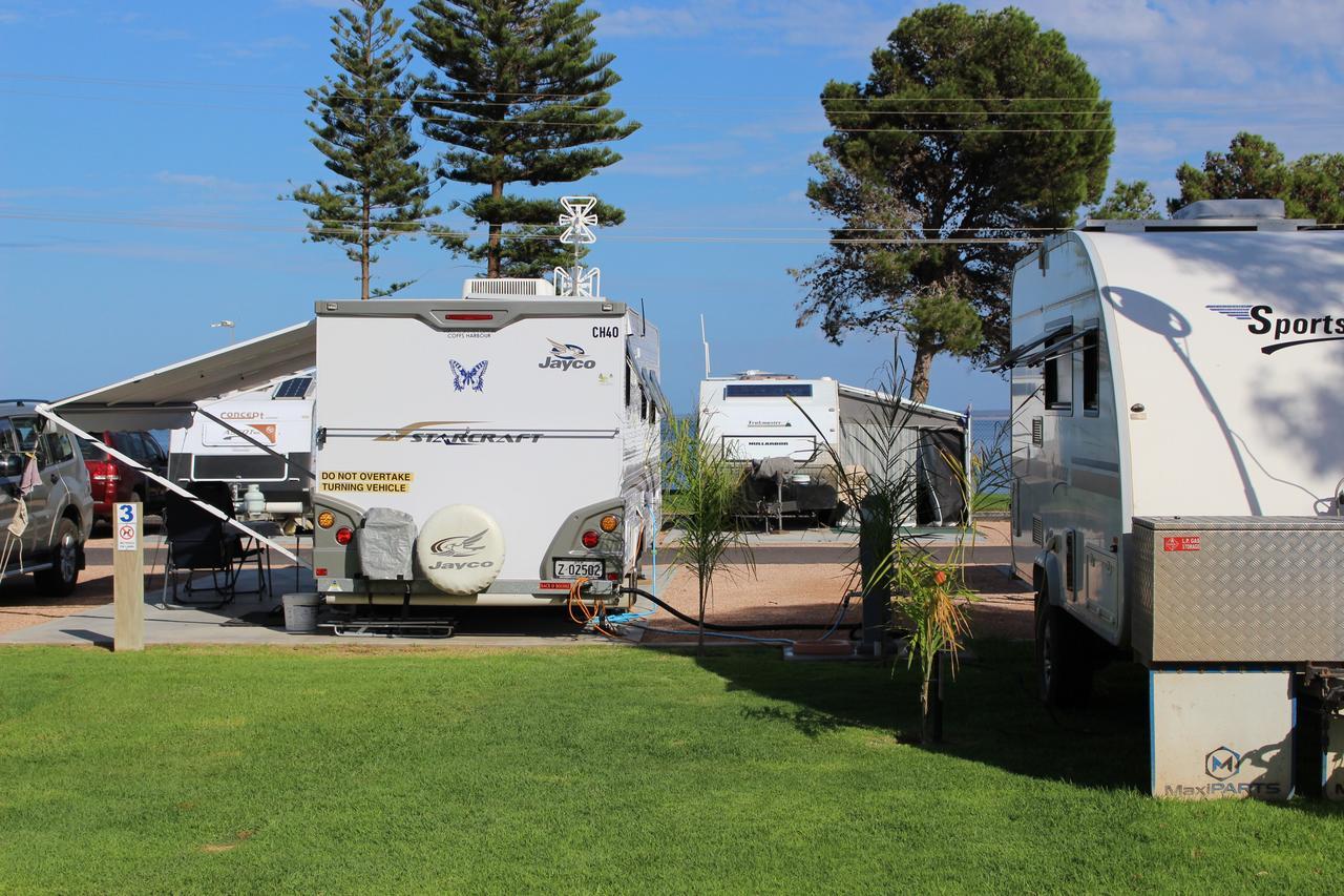 Ceduna Foreshore Caravan Park Villa Exterior photo