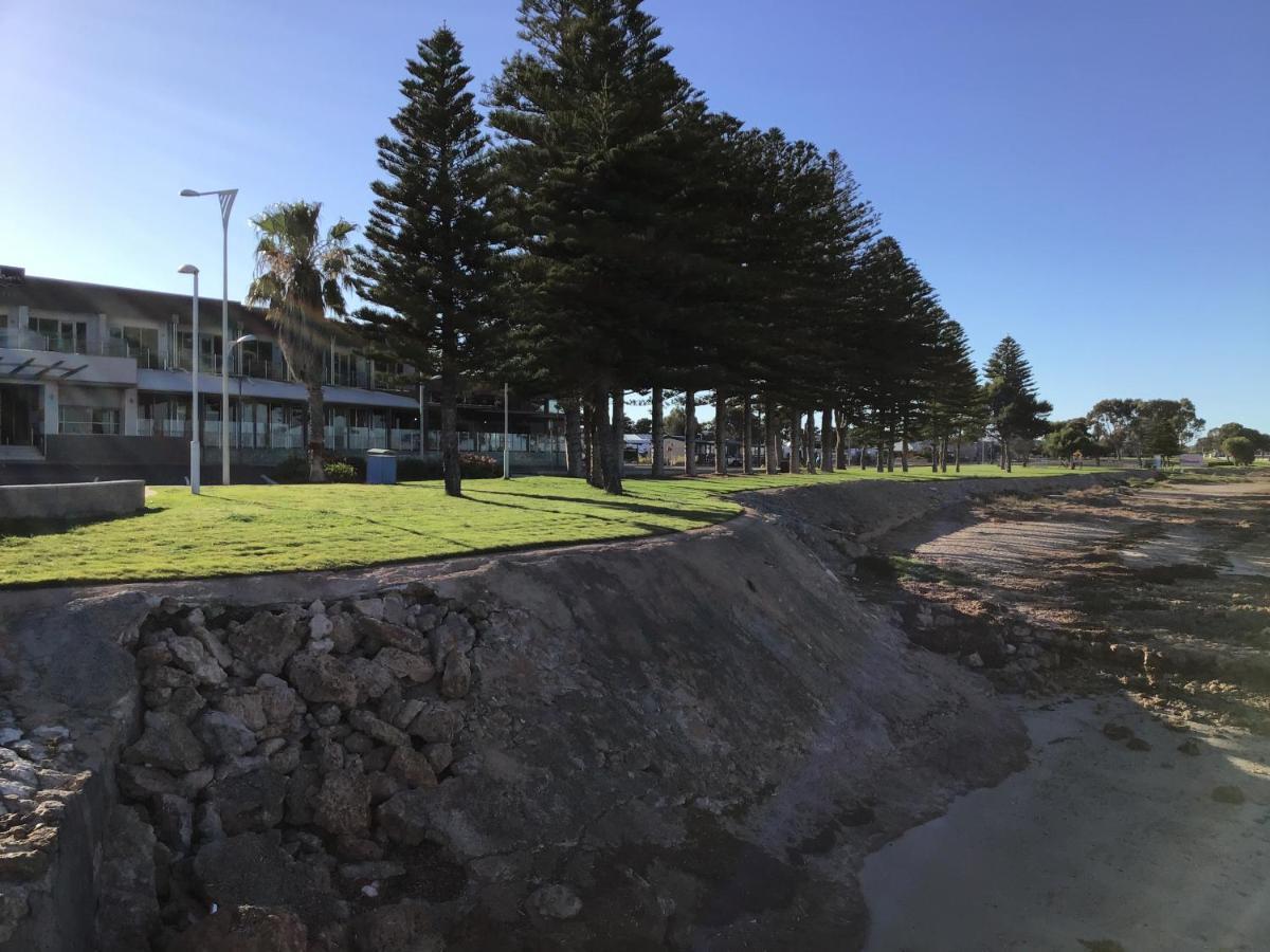 Ceduna Foreshore Caravan Park Villa Exterior photo