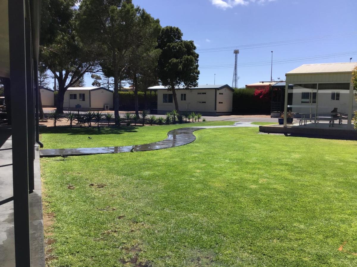 Ceduna Foreshore Caravan Park Villa Exterior photo